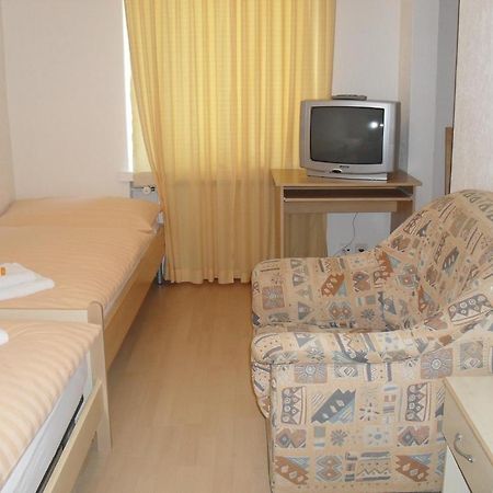 Hotel Edelweiss Flurlingen 객실 사진